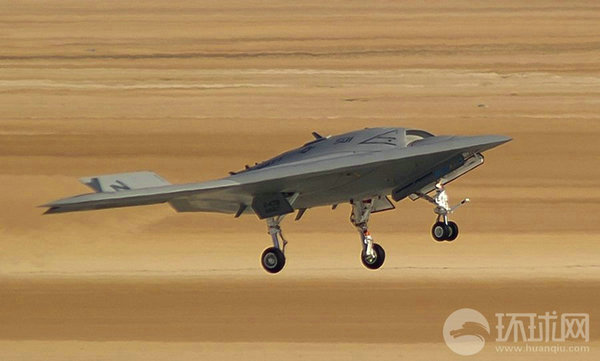 資料圖：X-47B無人機進行飛行測試。