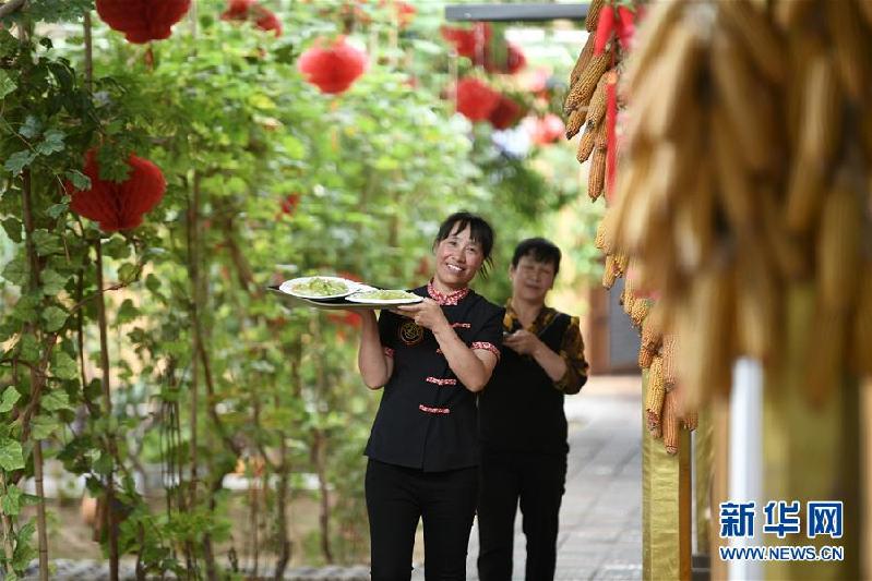 (新華全媒頭條·兩會特別報(bào)道·圖文互動)(8)中國發(fā)展的明天一定更美好——從全國兩會看奮進(jìn)中國的發(fā)展信心
