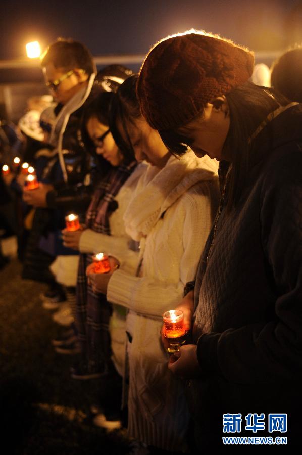 （社會(huì)）（6）燭光祭奠南京大屠殺30萬遇難者