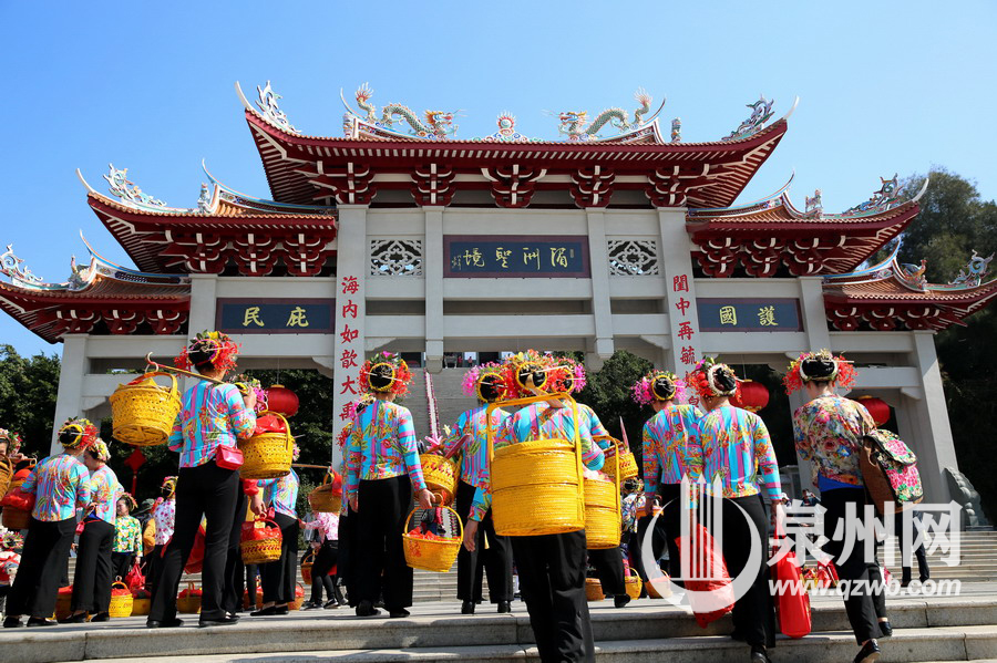 福建三大漁女同拜媽祖　蟳埔女惠安女湄洲女盛裝出行